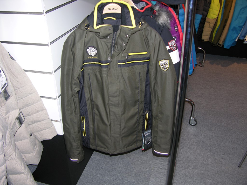 DSCN7650 (Medium).JPG